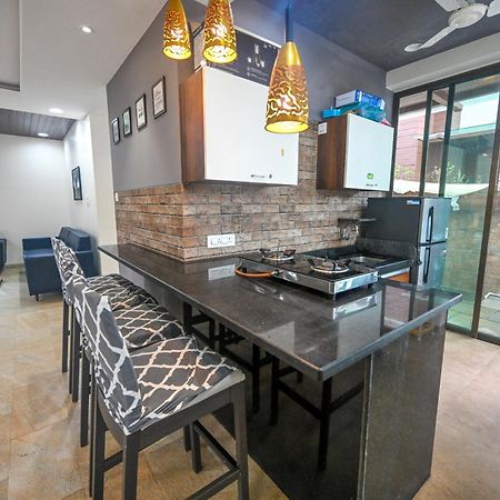 Malama Stay Ruturang Villa 4Bhk, Lonavala Ngoại thất bức ảnh